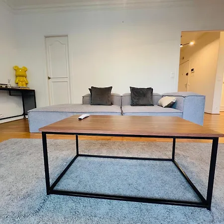 Tour Eiffel Passy Kennedy Apartment