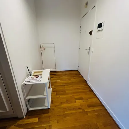 Apartment Tour Eiffel Passy Kennedy Paris